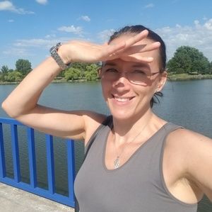 Meet your Posher, Magda